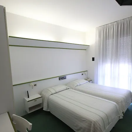 Iris Hotel