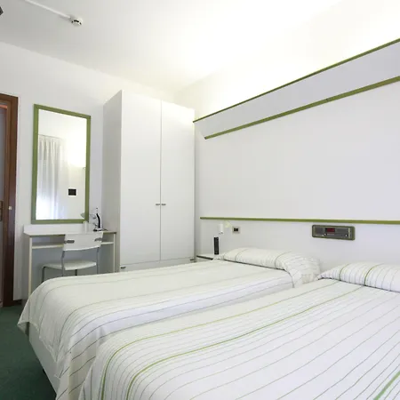 Hotel Iris